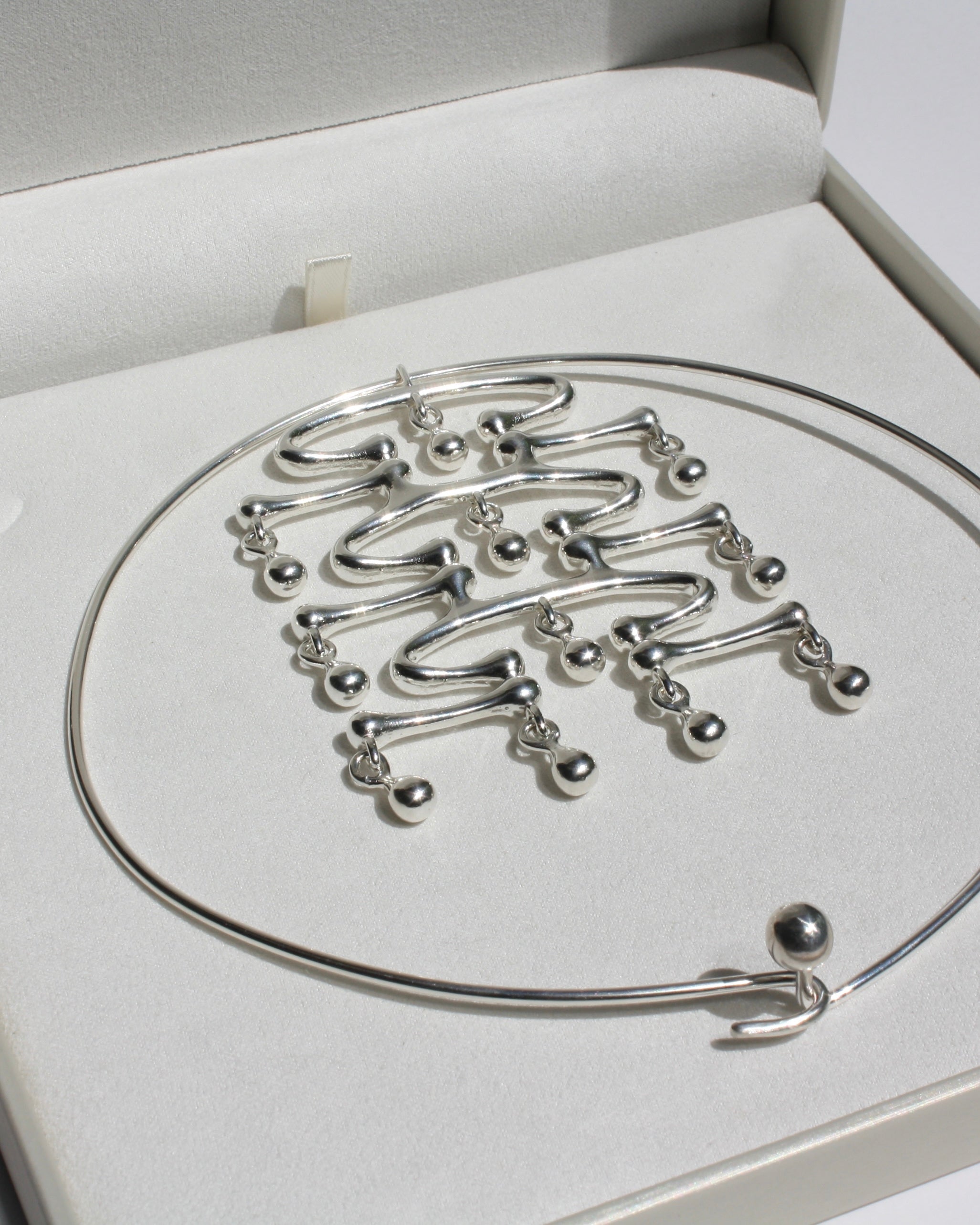 Necklace 260707