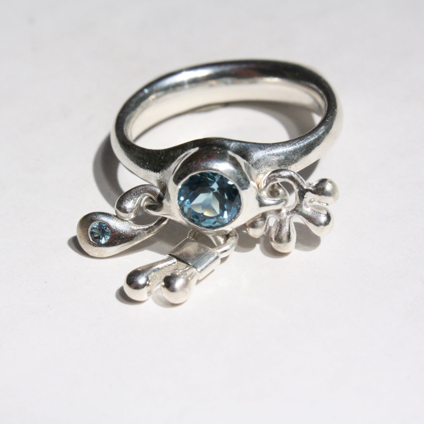 Three Charm Ring 250705