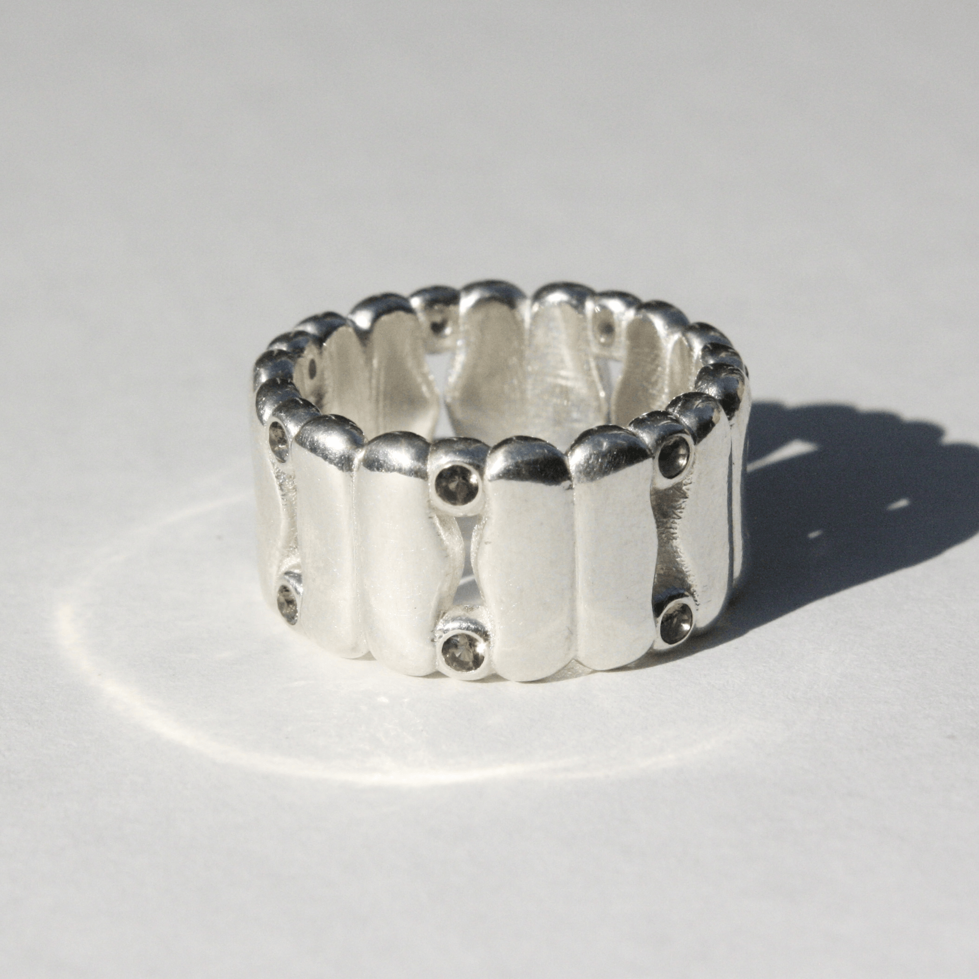 Ring 251123
